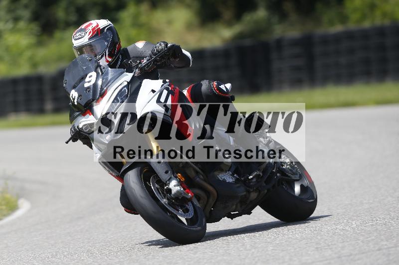 /27 12.06.2025 Ducati Schweiz Trackday Warmup  ADR/gruen-vert/39